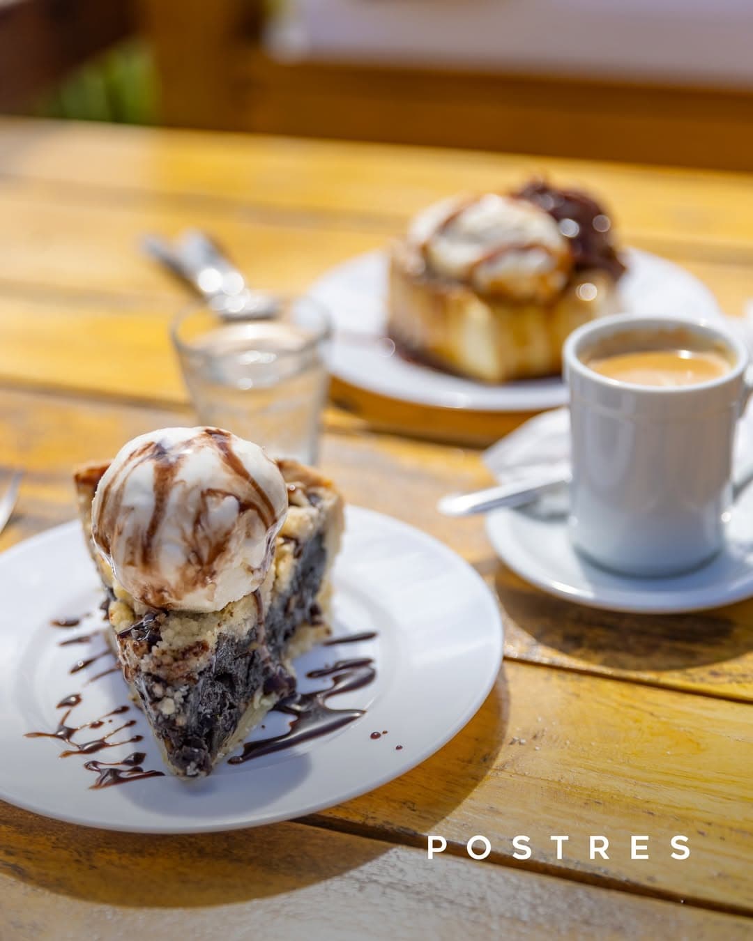 Postres — el cierre dulce en la terraza